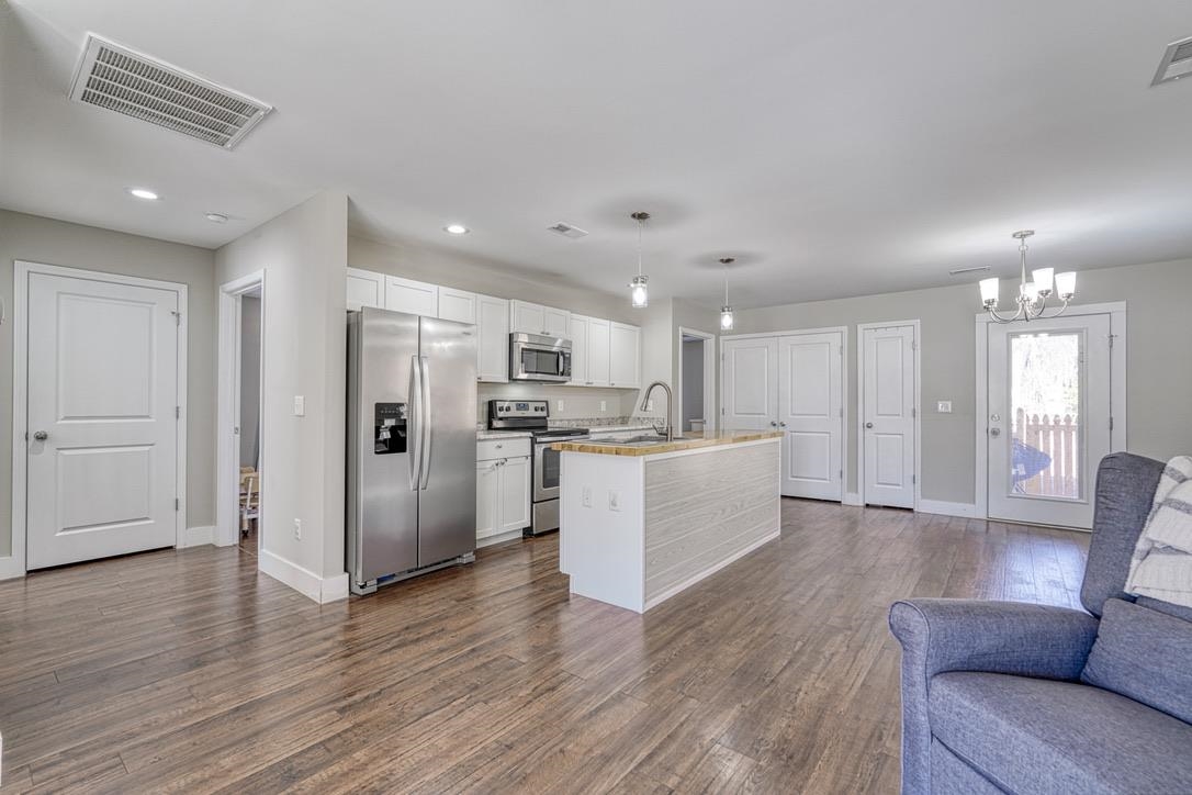 440 Foliage Court Inman, SC 29349 - Photo 4 of 27