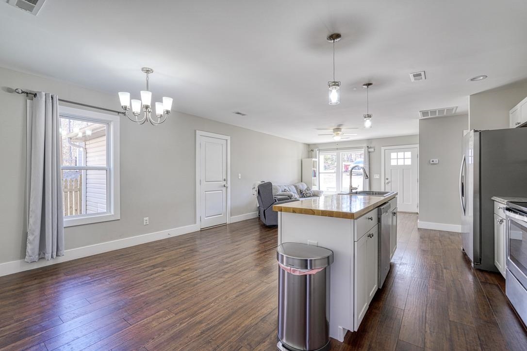 440 Foliage Court Inman, SC 29349 - Photo 7 of 27