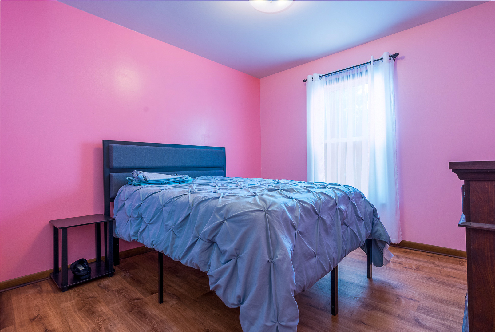 204 MacIntyre Street Lockport, IL 60441 - Photo 15 of 27 a bedroom with a bed and a desk