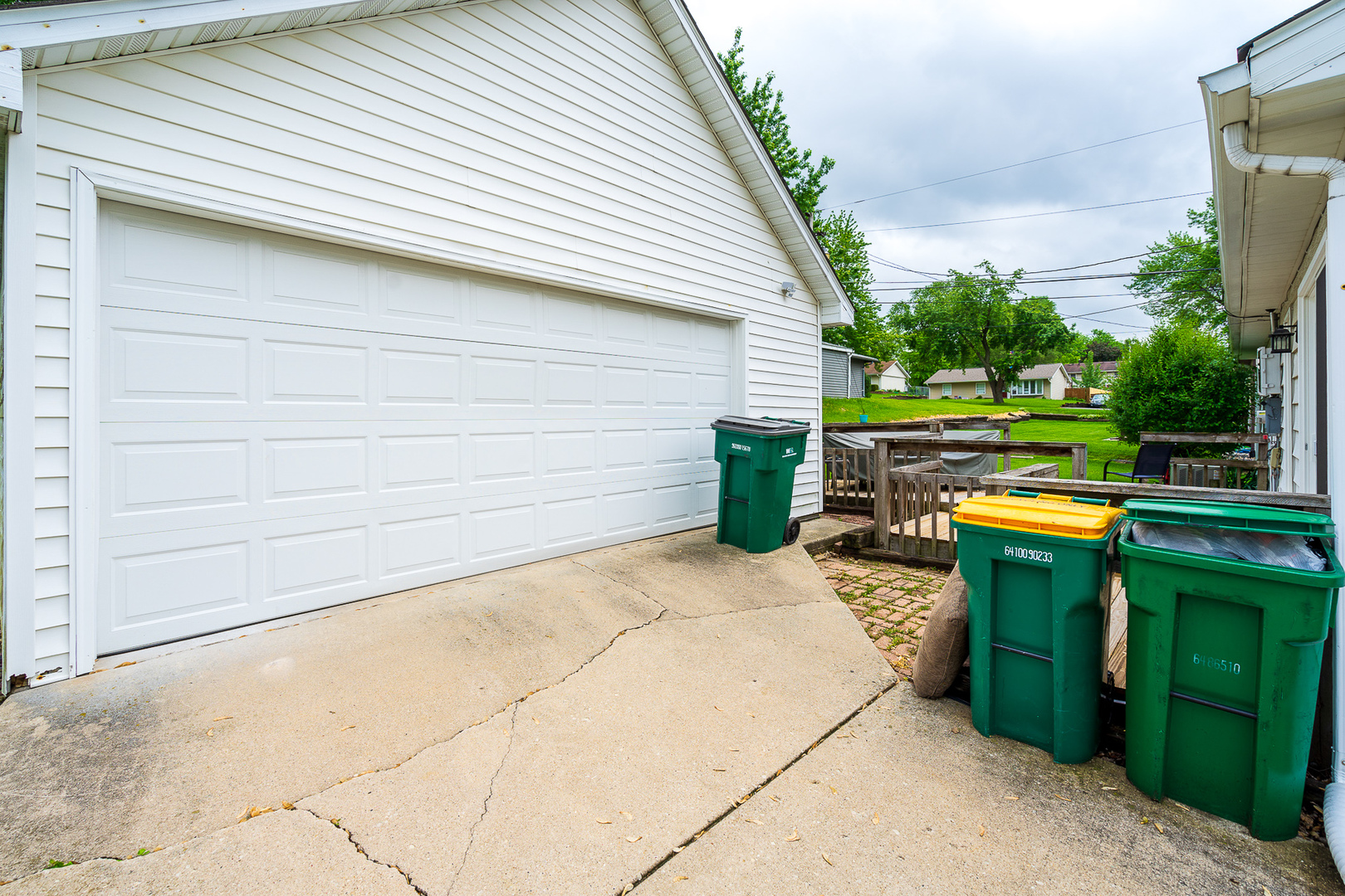 204 MacIntyre Street Lockport, IL 60441 - Photo 18 of 27 a view of outdoor space deck and kitchen view