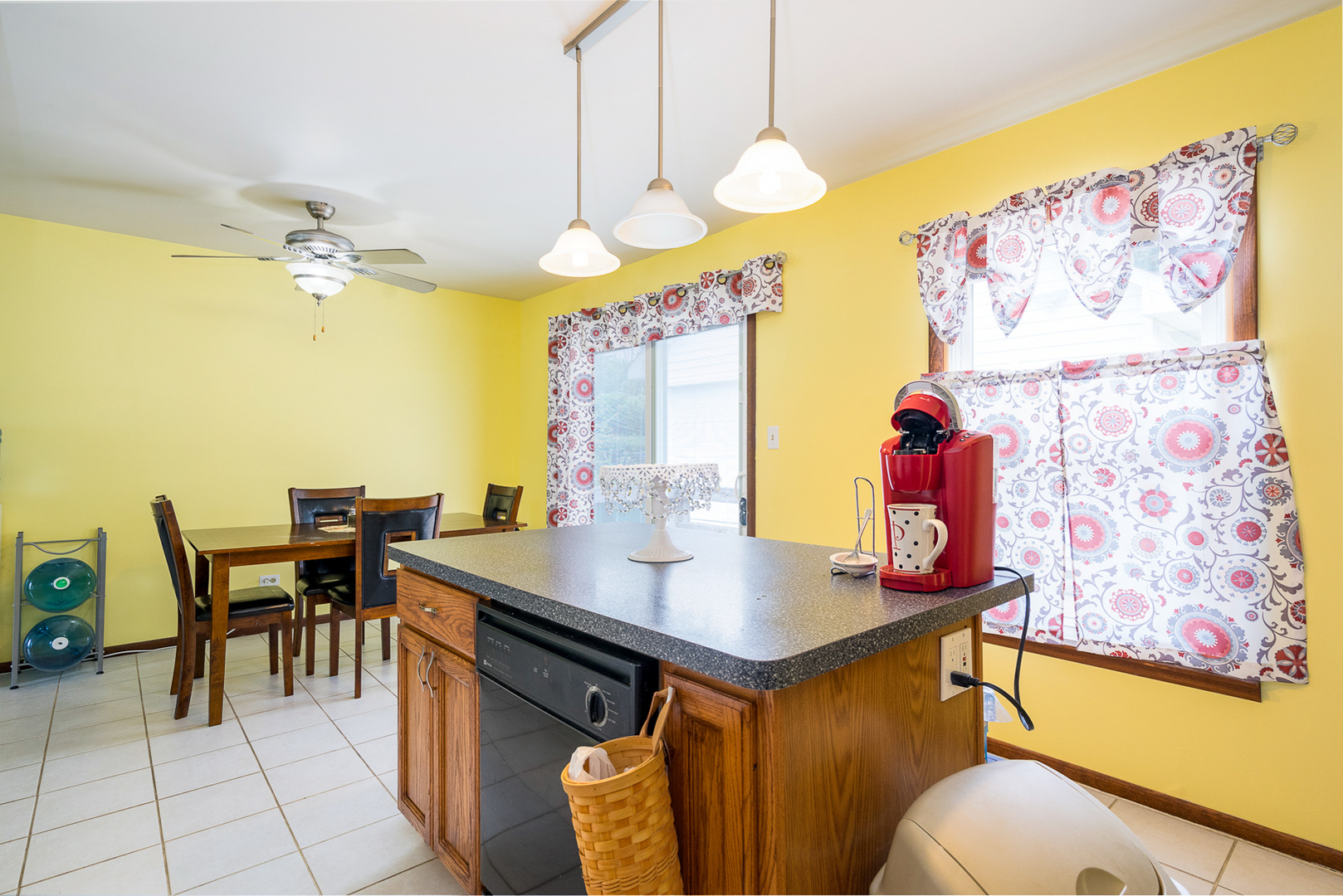 204 MacIntyre Street Lockport, IL 60441 - Photo 8 of 27 a view of a dining room with furniture and chandelier