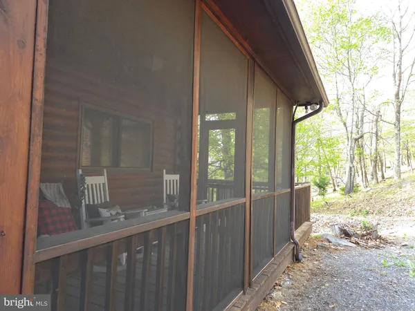 $285,000 | 384 Scarlet Tanager Trail, Franklin, WV 26807