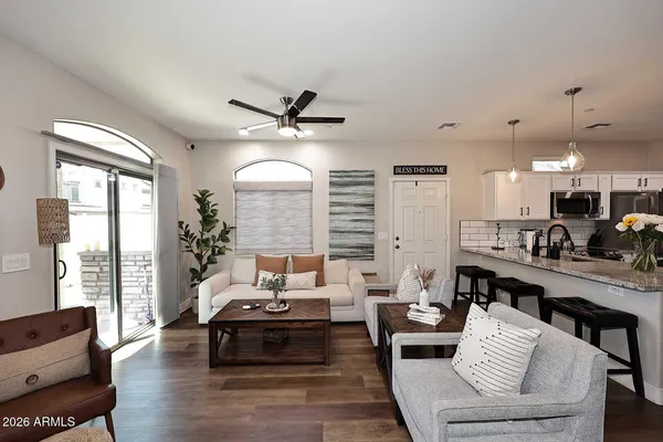 $465,000 | 2725 East Mine Creek Road, Unit 1146, Phoenix, AZ 85024