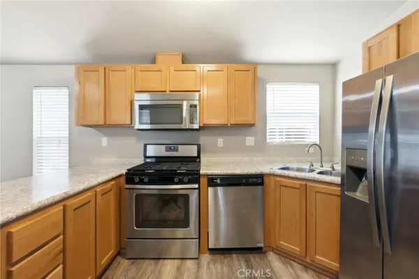 $229,950 | 2193 Los Feliz Drive, Unit 6, Thousand Oaks, CA 91362