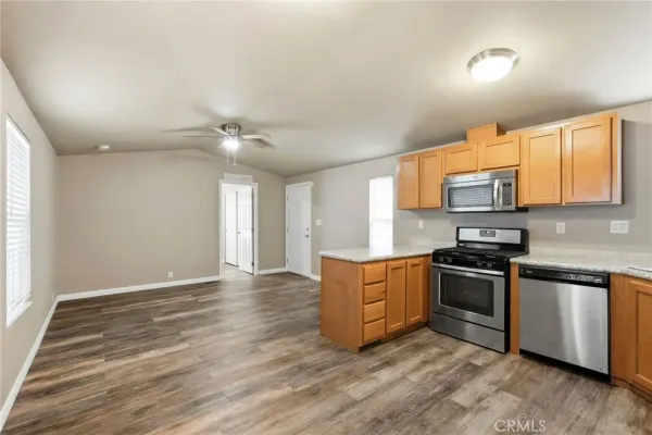 $229,950 | 2193 Los Feliz Drive, Unit 6, Thousand Oaks, CA 91362