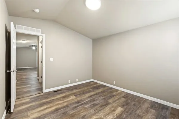 $229,950 | 2193 Los Feliz Drive, Unit 6, Thousand Oaks, CA 91362