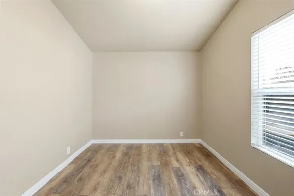$229,950 | 2193 Los Feliz Drive, Unit 6, Thousand Oaks, CA 91362