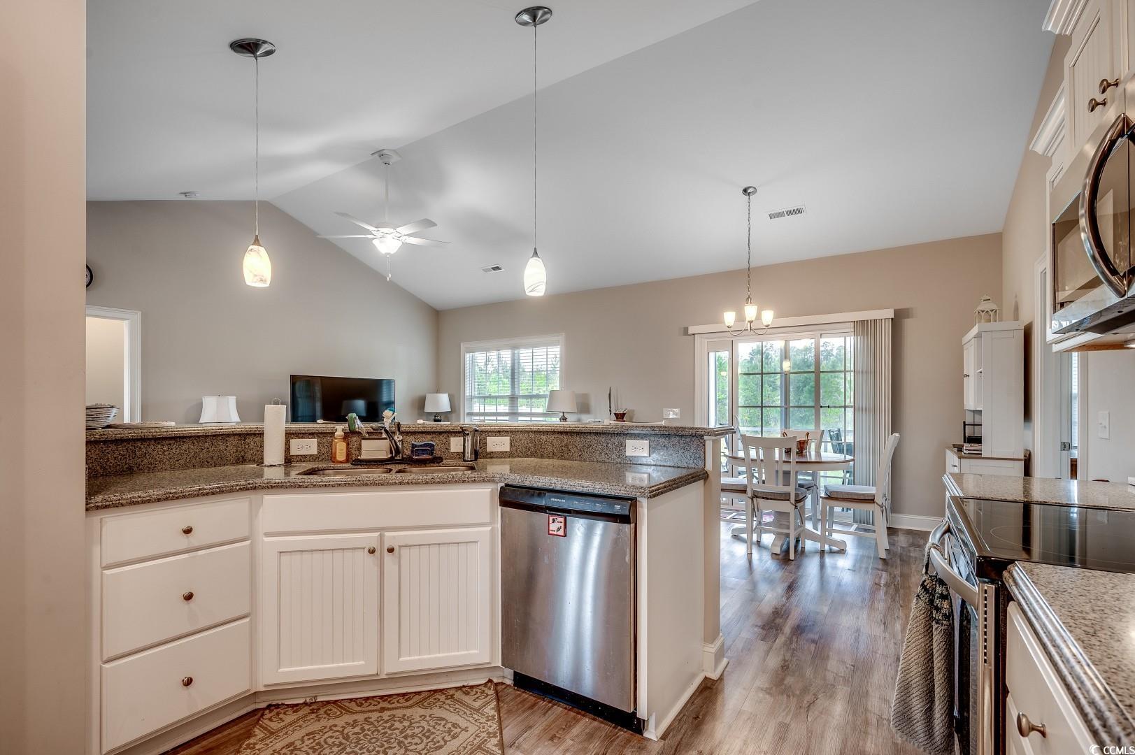 377 Copperwood Loop Conway, SC 29526 - Photo 11 of 37