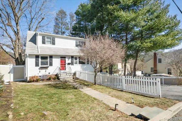 $1,200,000 | 87 Center Street, Irvington, NY 10533
