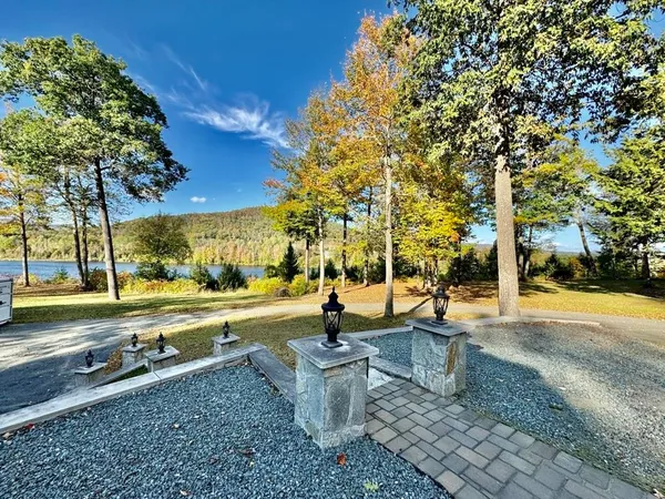 $850,000 | 1952 Monroe Road, Littleton, NH 03561