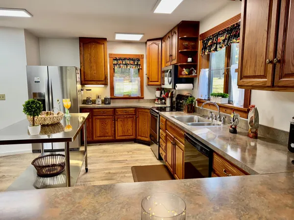 $850,000 | 1952 Monroe Road, Littleton, NH 03561