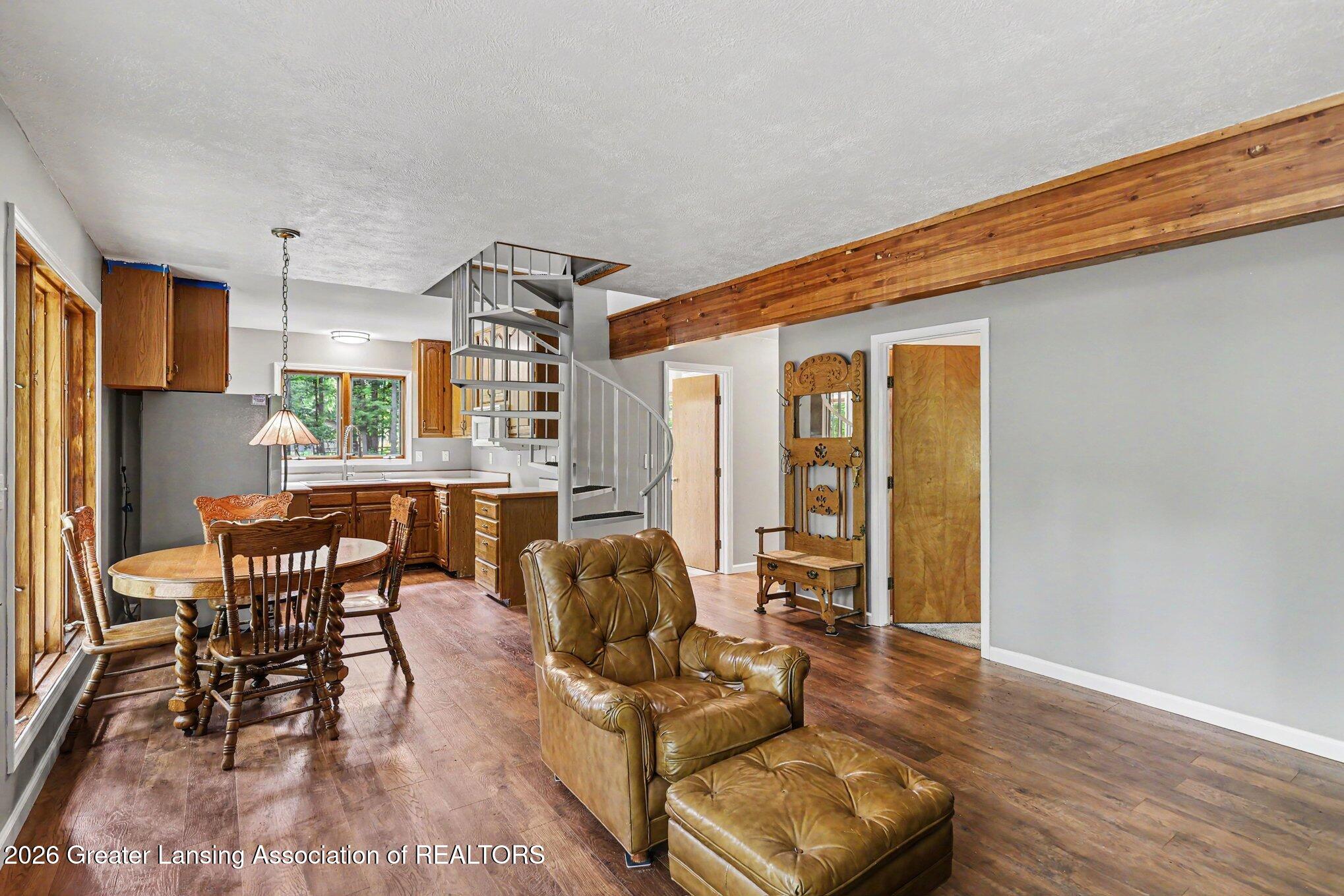 5570 West Stoll Road Lansing, MI 48906 - Photo 5 of 28 019_file_8718