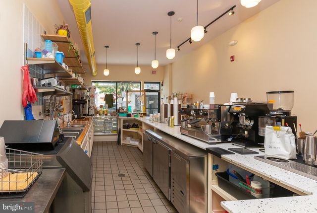 $341,500 | 511 South 52nd Street, Philadelphia, PA 19143