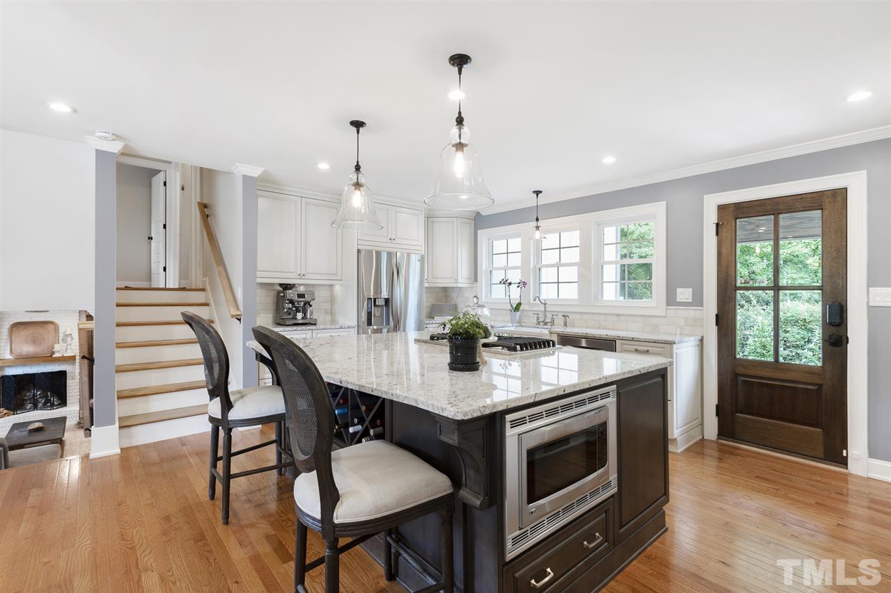 4607 Latimer Road Raleigh, NC 27609 - Photo 9 of 30
