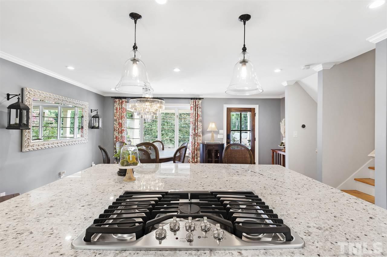 4607 Latimer Road Raleigh, NC 27609 - Photo 10 of 30