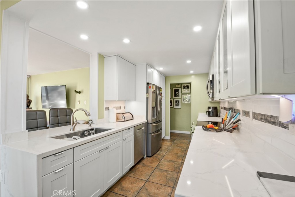 2101 2nd Street, Unit 305 Long Beach, CA 90803 - Photo 18 of 30