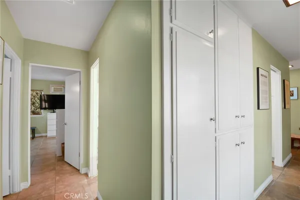 $660,000 | 2101 2nd Street, Unit 305, Long Beach, CA 90803