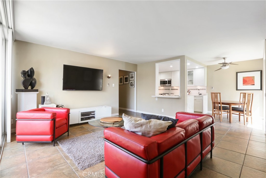2101 2nd Street, Unit 305 Long Beach, CA 90803 - Photo 5 of 25