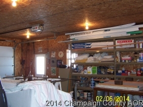 325 Stockholm Road Paxton, IL 60957 - Photo 15 of 16 a kitchen with lots of counter top space