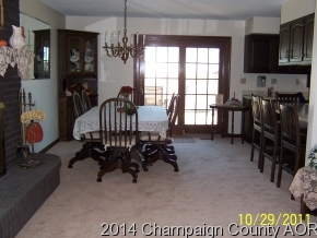 325 Stockholm Road Paxton, IL 60957 - Photo 6 of 16 a dining room with furniture window and wooden floor