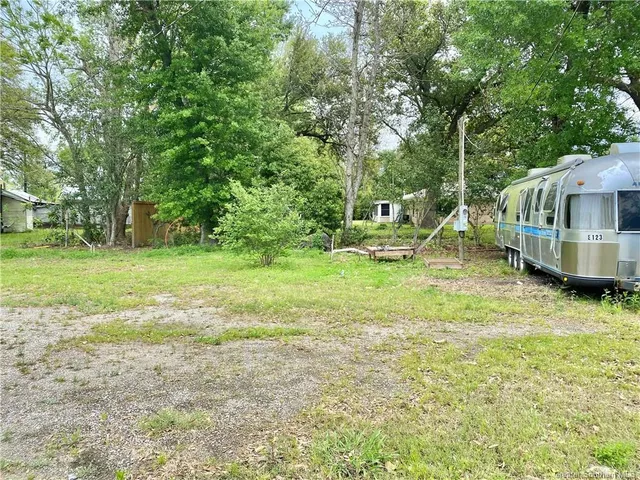 $160,000 | 1201 Highway 90, Vinton, LA 70668