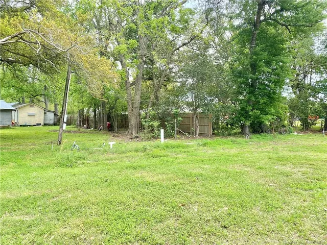 $160,000 | 1201 Highway 90, Vinton, LA 70668