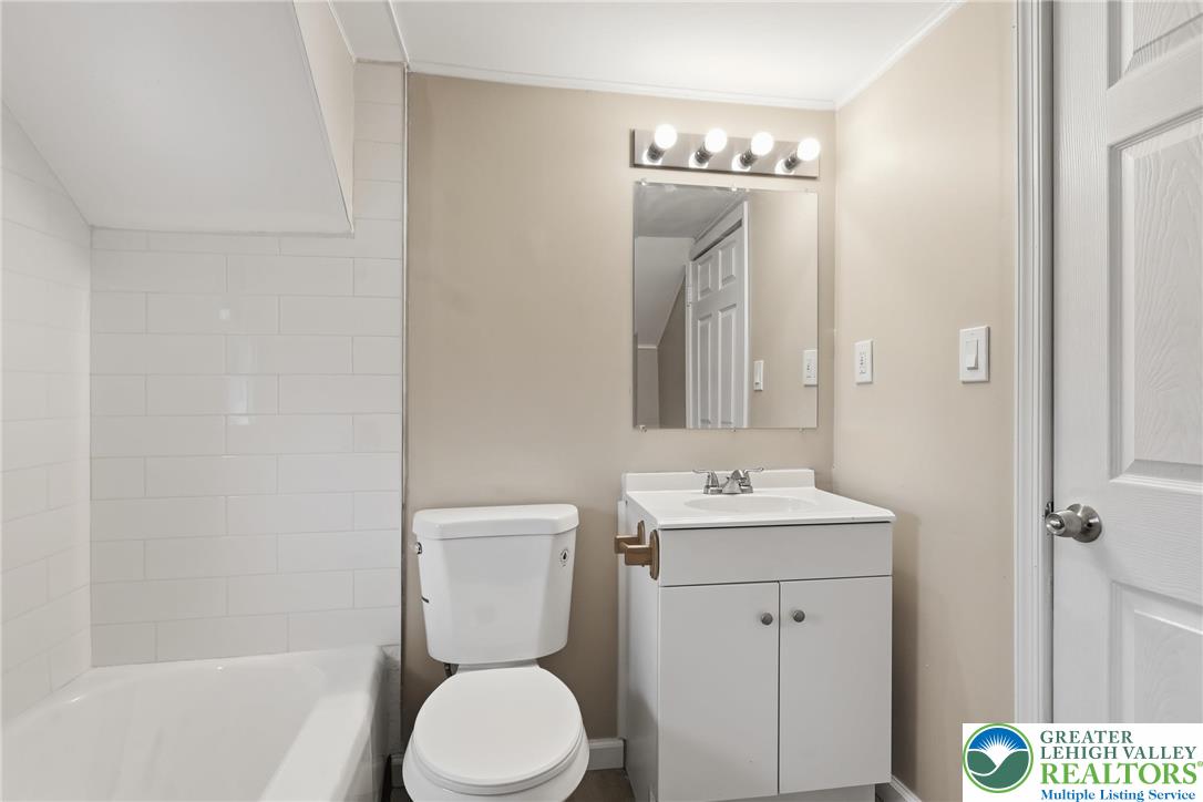 2520 Riegel Street Bethlehem, PA 18020 - Photo 31 of 52