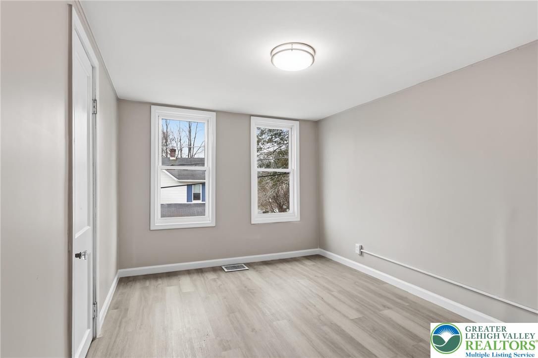 2520 Riegel Street Bethlehem, PA 18020 - Photo 34 of 52