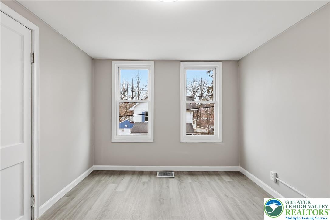 2520 Riegel Street Bethlehem, PA 18020 - Photo 35 of 52