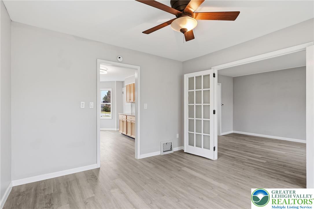 2520 Riegel Street Bethlehem, PA 18020 - Photo 9 of 52