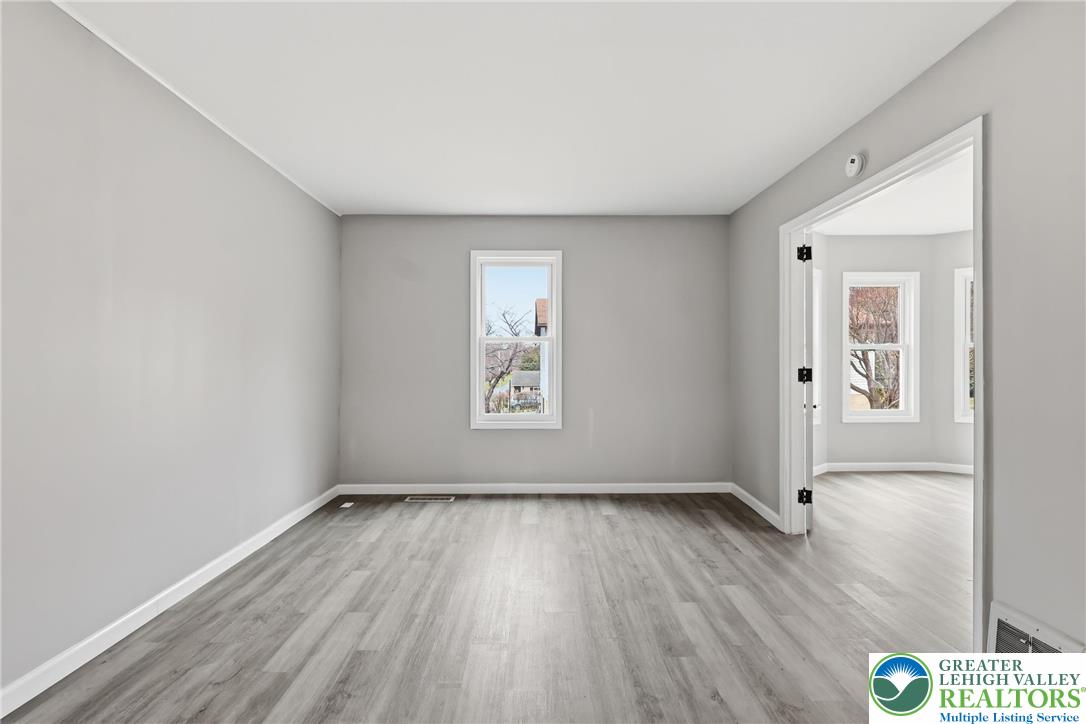 2520 Riegel Street Bethlehem, PA 18020 - Photo 10 of 52