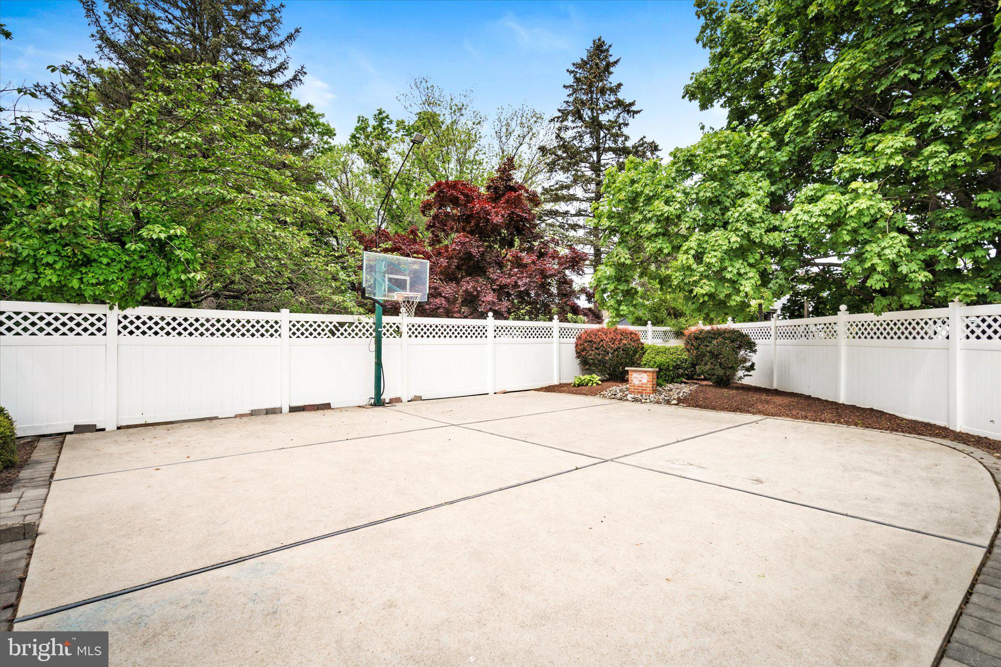 2224 Klockner Road Hamilton, NJ 08690 - Photo 40 of 44