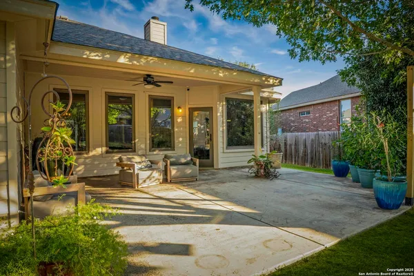 $2,400 | 3133 Soledad Lane, New Braunfels, TX 78132