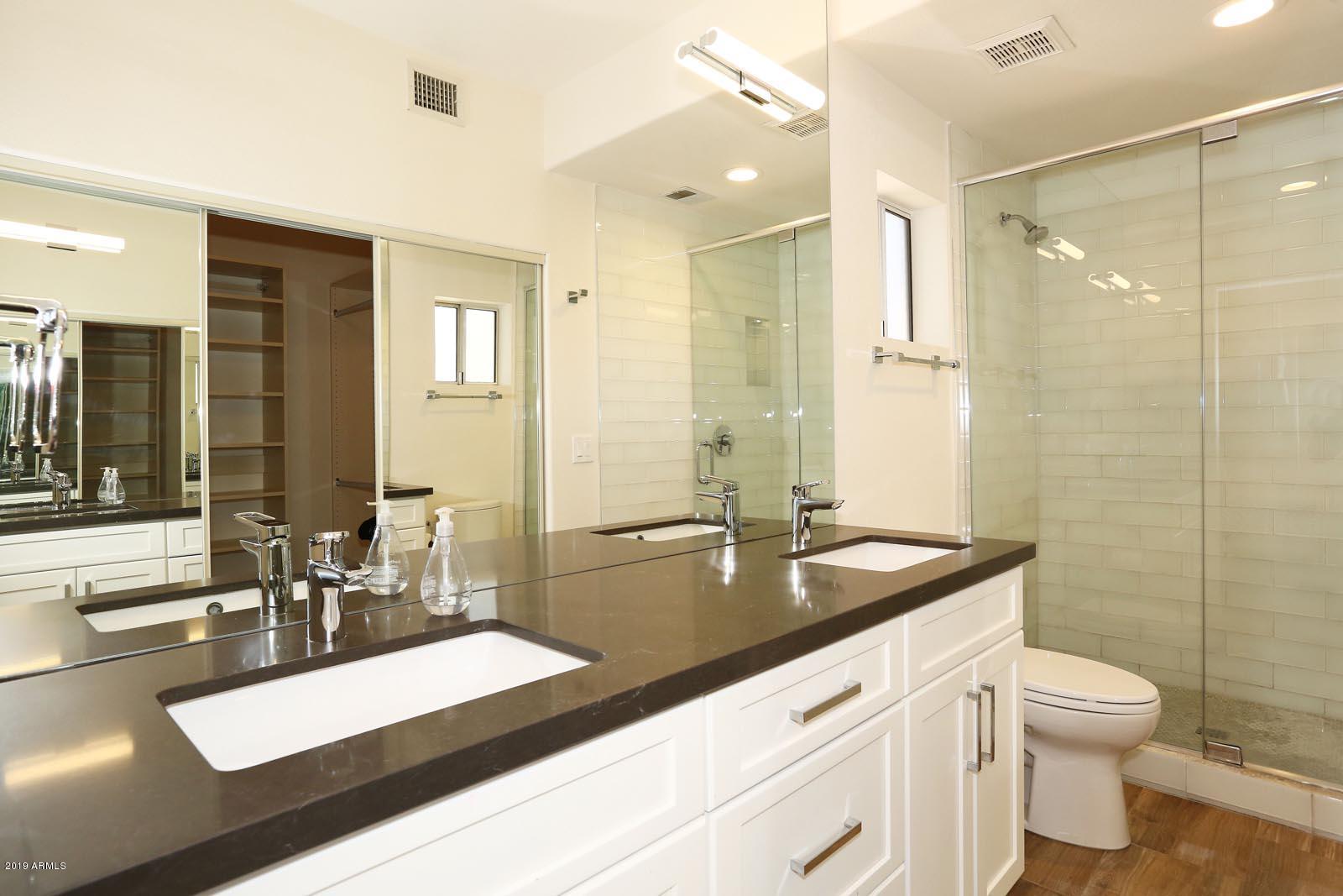 7710 East Gainey Ranch Road, Unit 131 Scottsdale, AZ 85258 - Photo 14 of 52 Master Bath