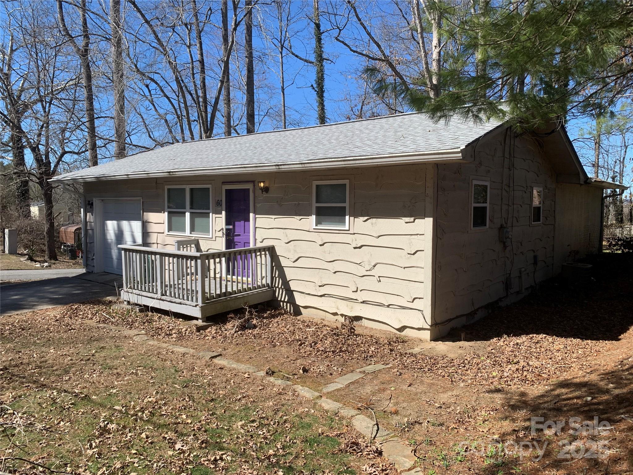 60 Blade Road Hendersonville, NC 28791 - Photo 2 of 9 Gallery Image 2