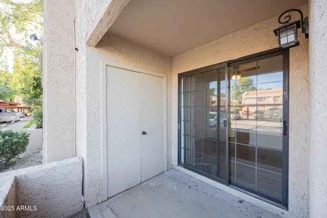 $895 | 3131 West Cochise Drive, Unit 129, Phoenix, AZ 85051