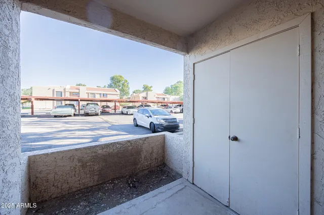 $895 | 3131 West Cochise Drive, Unit 129, Phoenix, AZ 85051