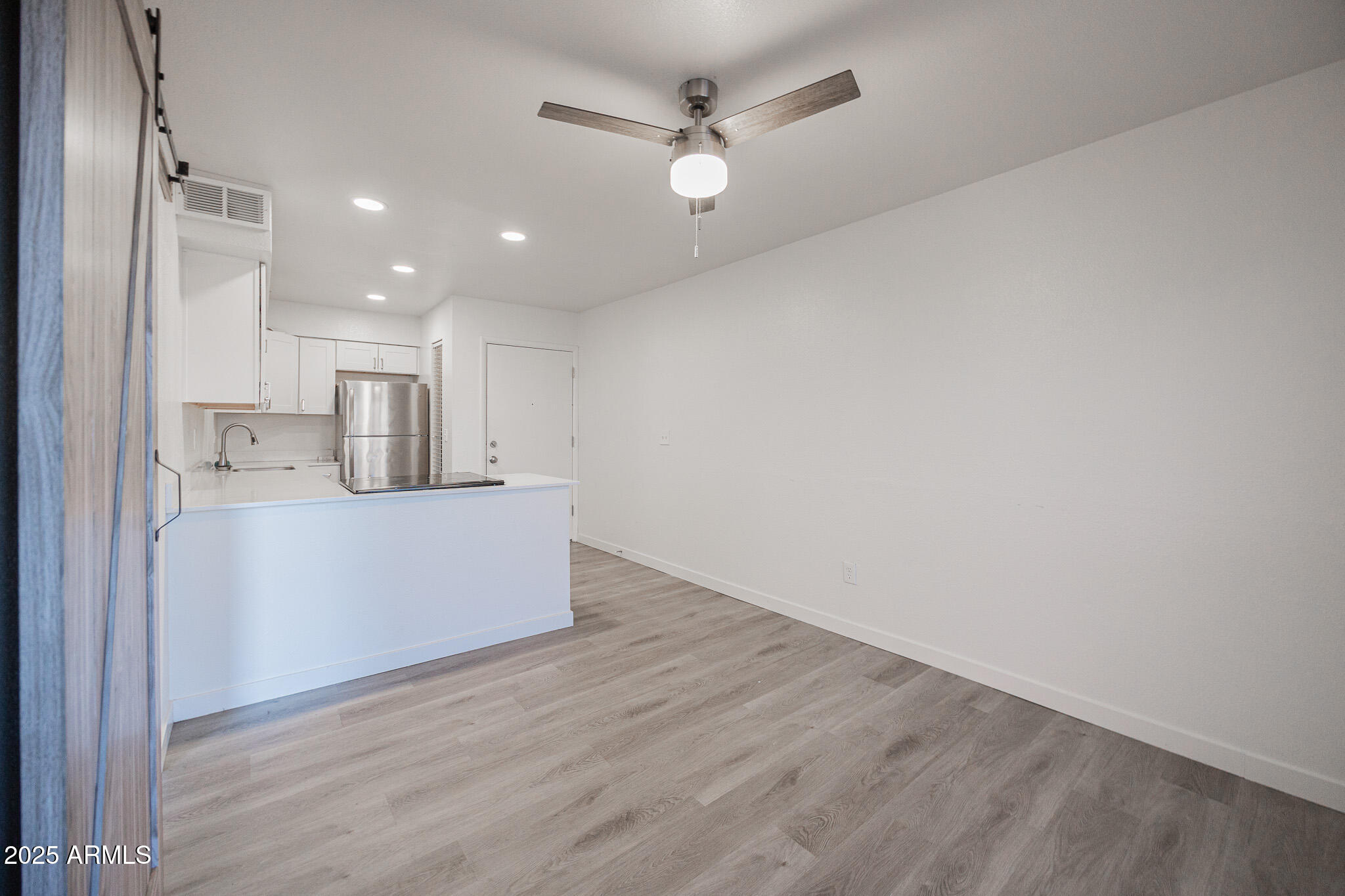 3131 West Cochise Drive, Unit 129 Phoenix, AZ 85051 - Photo 6 of 17