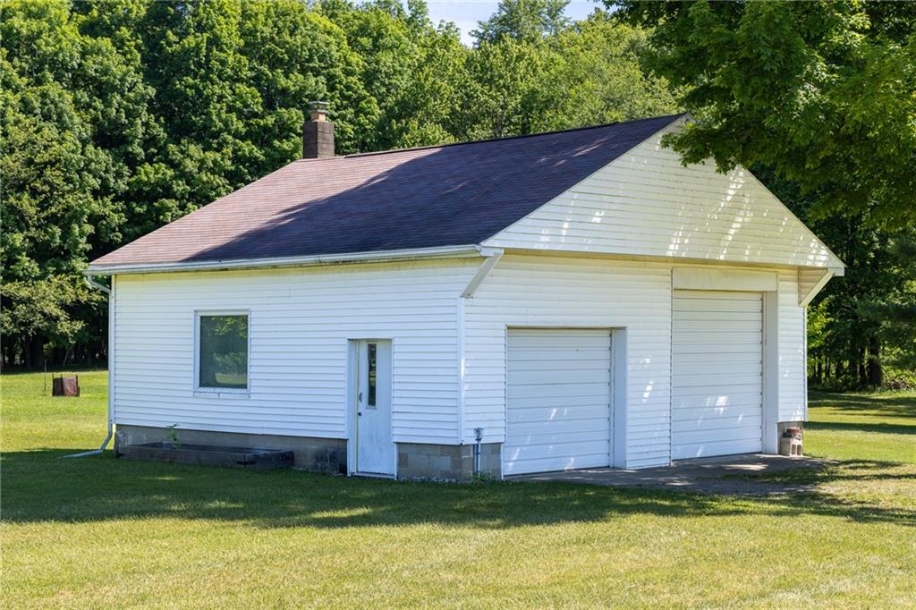 610 North Liberty Road Grove City, PA 16127 - Photo 4 of 21