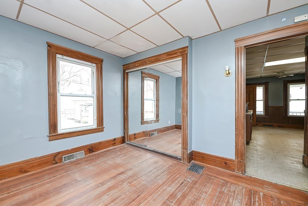 20 Burlington Street Springfield, MA 01108 - Photo 11 of 42 Gallery Image 11