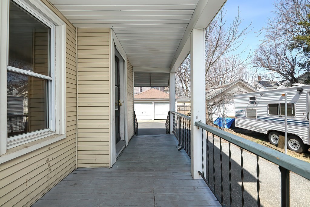 20 Burlington Street Springfield, MA 01108 - Photo 4 of 42 Gallery Image 4