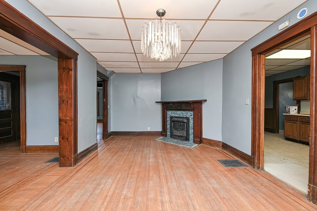 20 Burlington Street Springfield, MA 01108 - Photo 8 of 42 Gallery Image 8