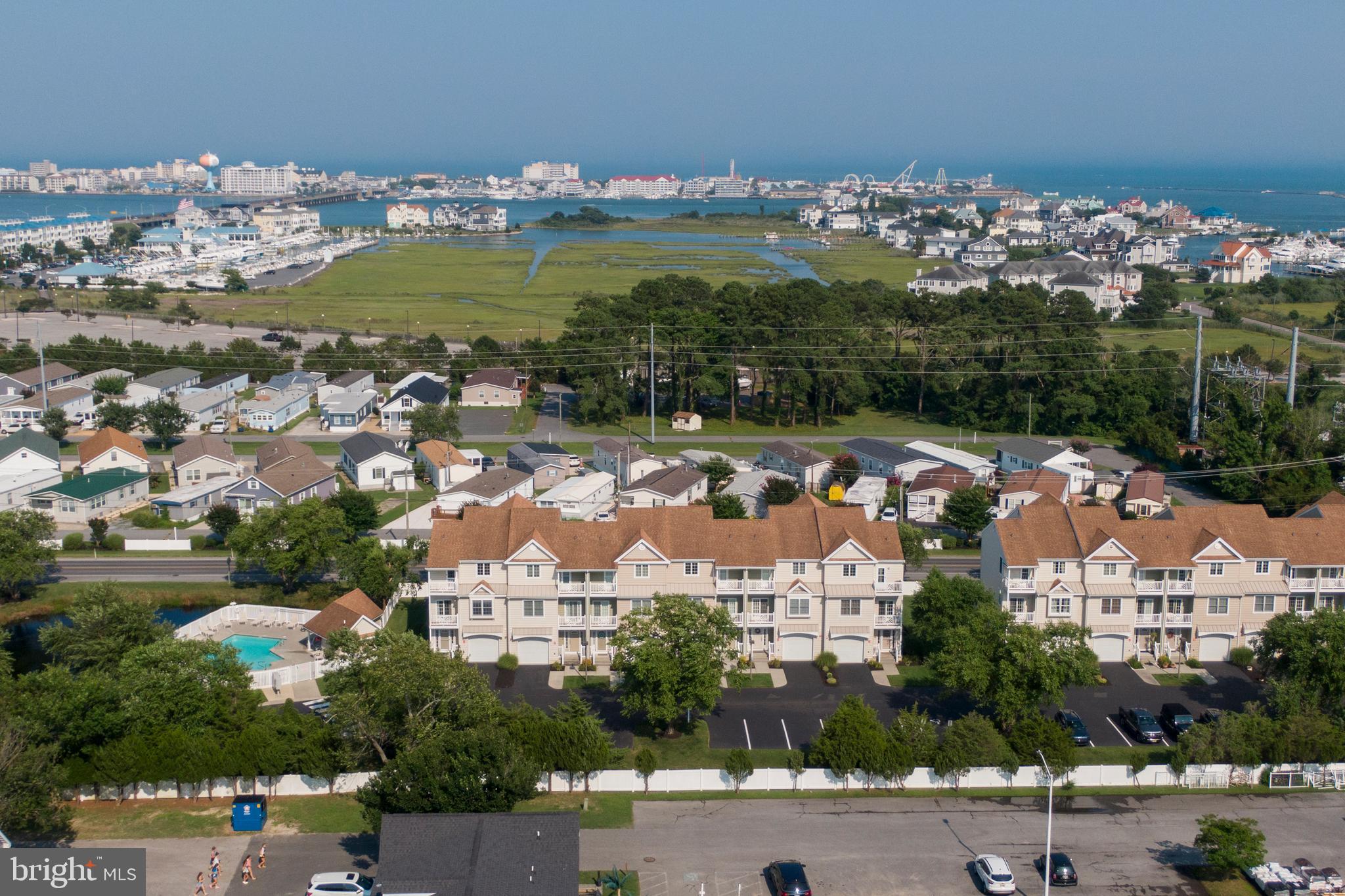 9823 Golf Course Road, Unit 16 Ocean City, MD 21842 - Photo 28 of 34