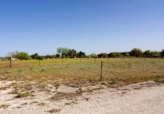 $278,000 | 147 Lago Drive, Sandia, TX 78383