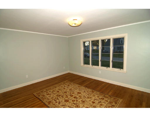 5 Benjamin Road Lexington, MA 02421 - Photo 6 of 13