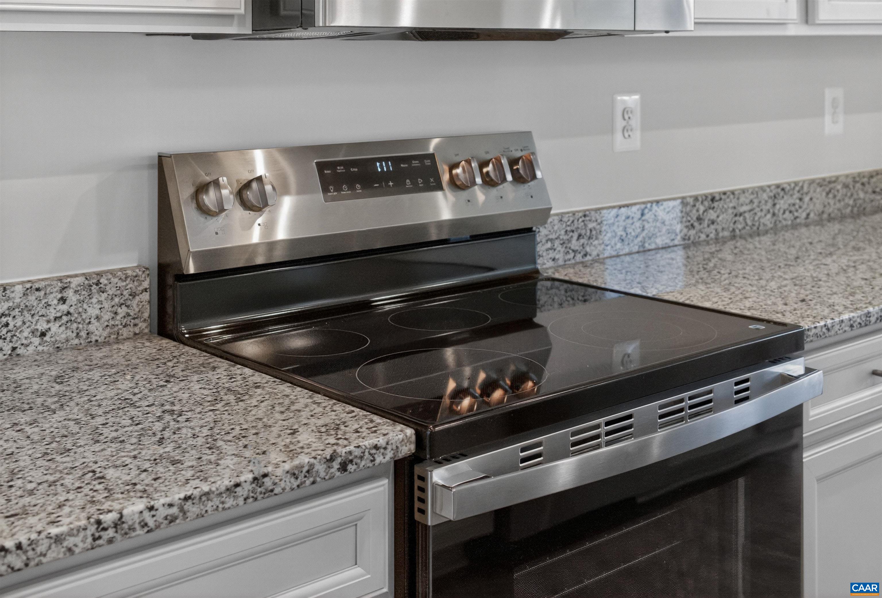 102 R Perseus Lane Charlottesville, VA 22901 - Photo 5 of 44 Gallery Image 5