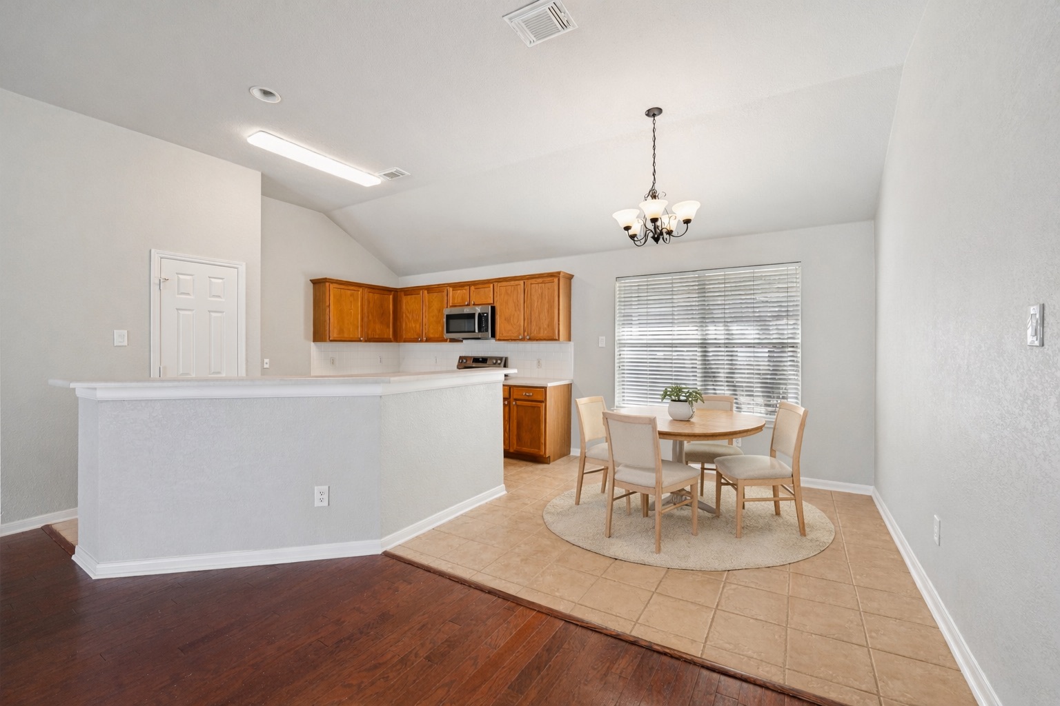 9002 Sommerland Way Austin, TX 78749 - Photo 4 of 17 *virtually staged*