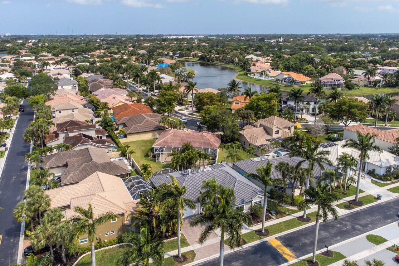 10976 Ravel Court Boca Raton, FL 33498 - Photo 35 of 60 037-10976RavelCourt-BocaRaton-FL-33498-S