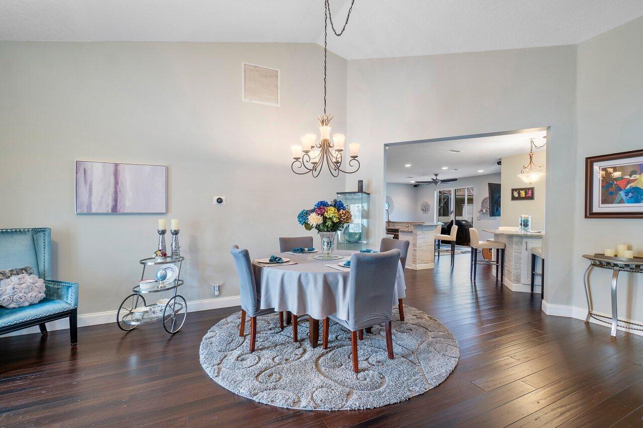 10976 Ravel Court Boca Raton, FL 33498 - Photo 8 of 60 018-10976RavelCourt-BocaRaton-FL-33498-S
