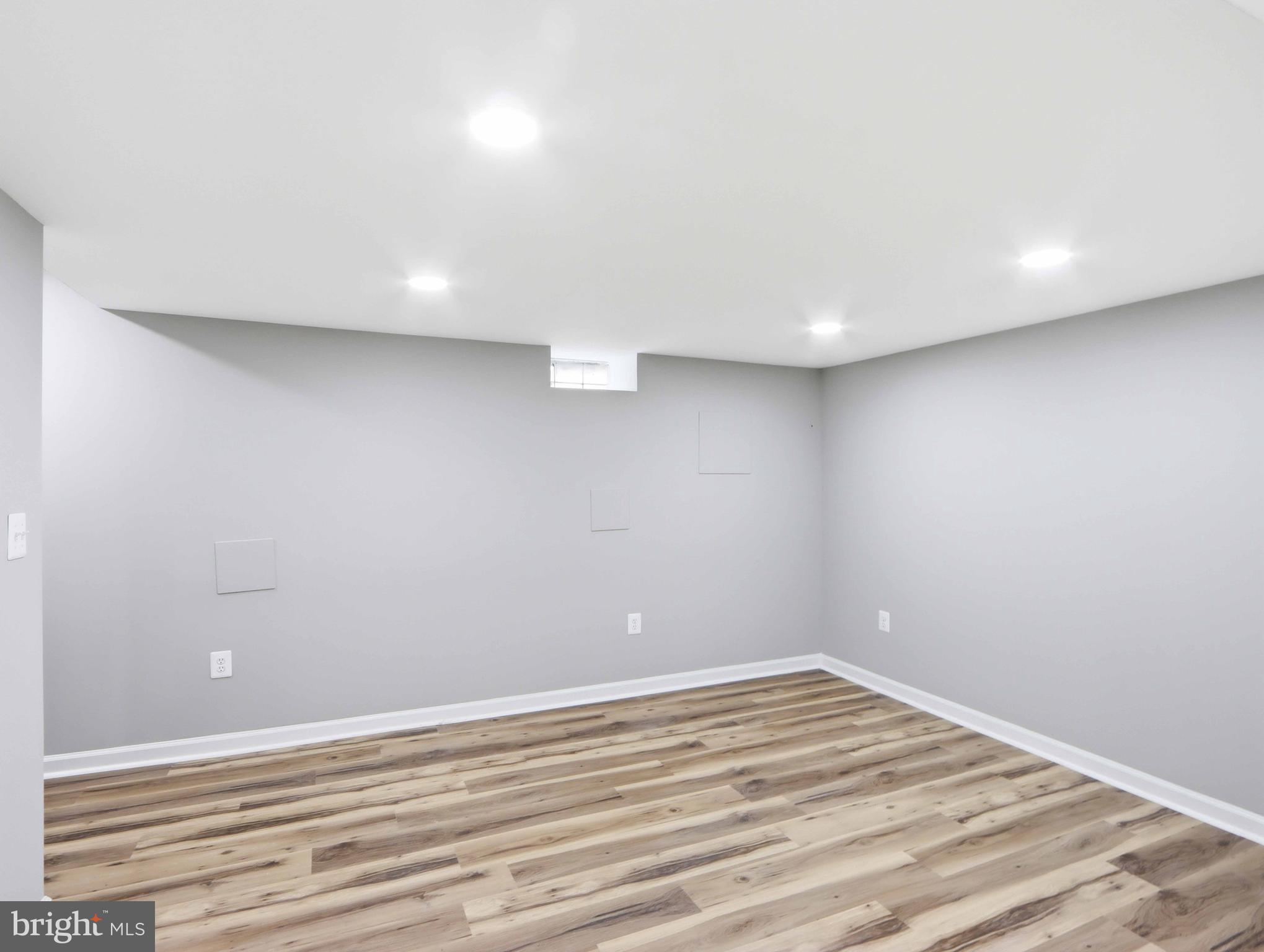 642 Queensgate Road Baltimore, MD 21229 - Photo 22 of 28 Gallery Image 22